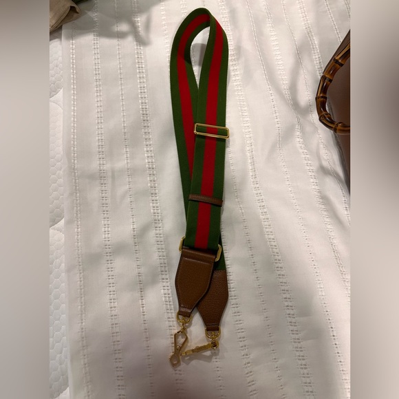 Gucci Diana Small Tote - Picture 11 of 11